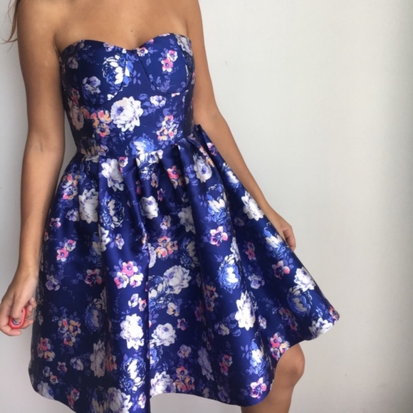 Gracia Dresses & Skirts - GRACIA blue floral strapless tutu cocktail dress L